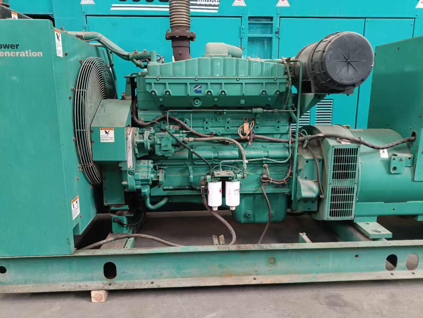 龙泉过载会对 600kW 柴油发电机组造成哪些损害？